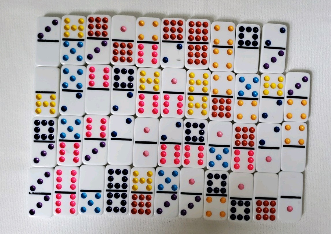 Puremco Chicken Foot Colorful Domino’s Set Of 43 Box Flawed
