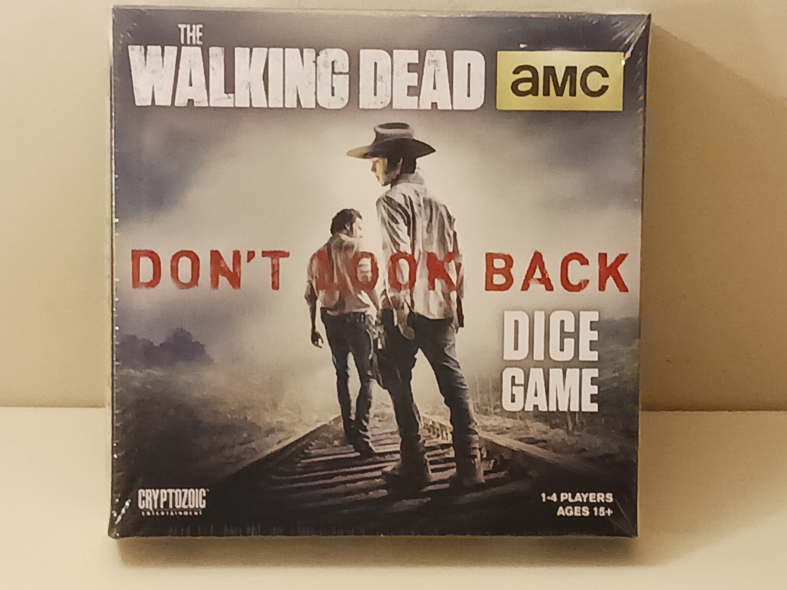 The Walking Dead Lot 4 Shot Glasses 1 Dice Game 3 Jigsaw Puzzles 1 Wall Clock