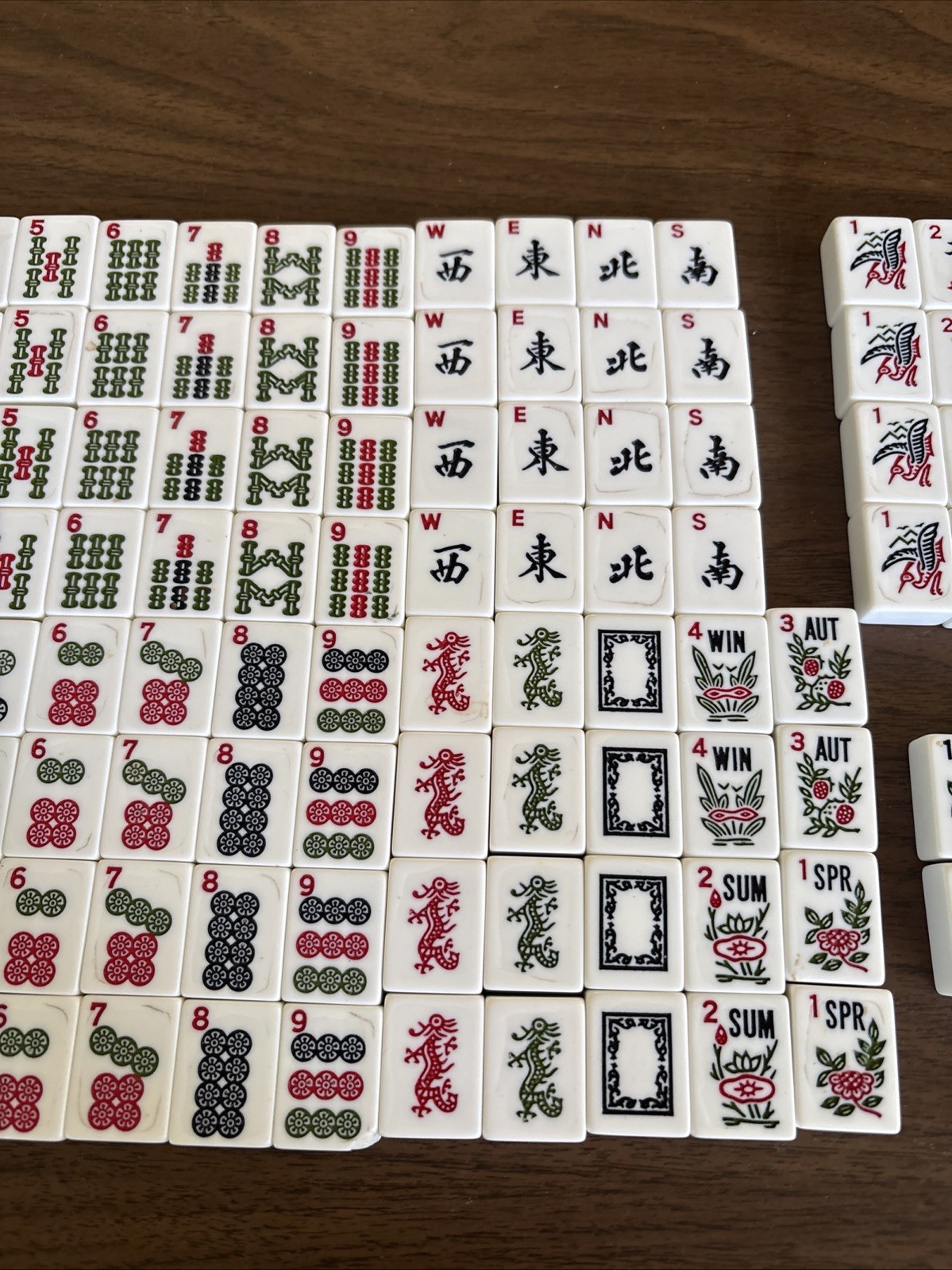 Mahjong Set 160 Tiles 4 Color Set Racks Pushers w/ Case