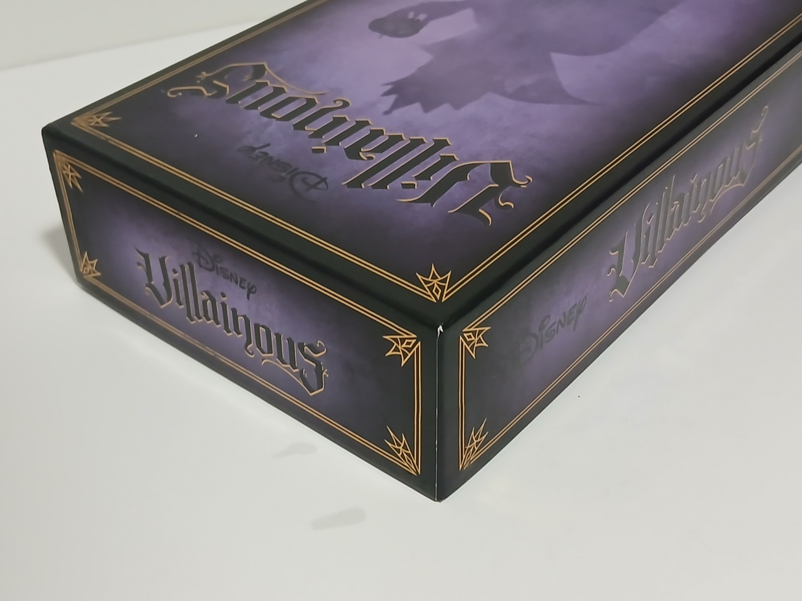 Ravensburger Disney Villainous: Wicked to The Core Board Game Complete Pre-owned