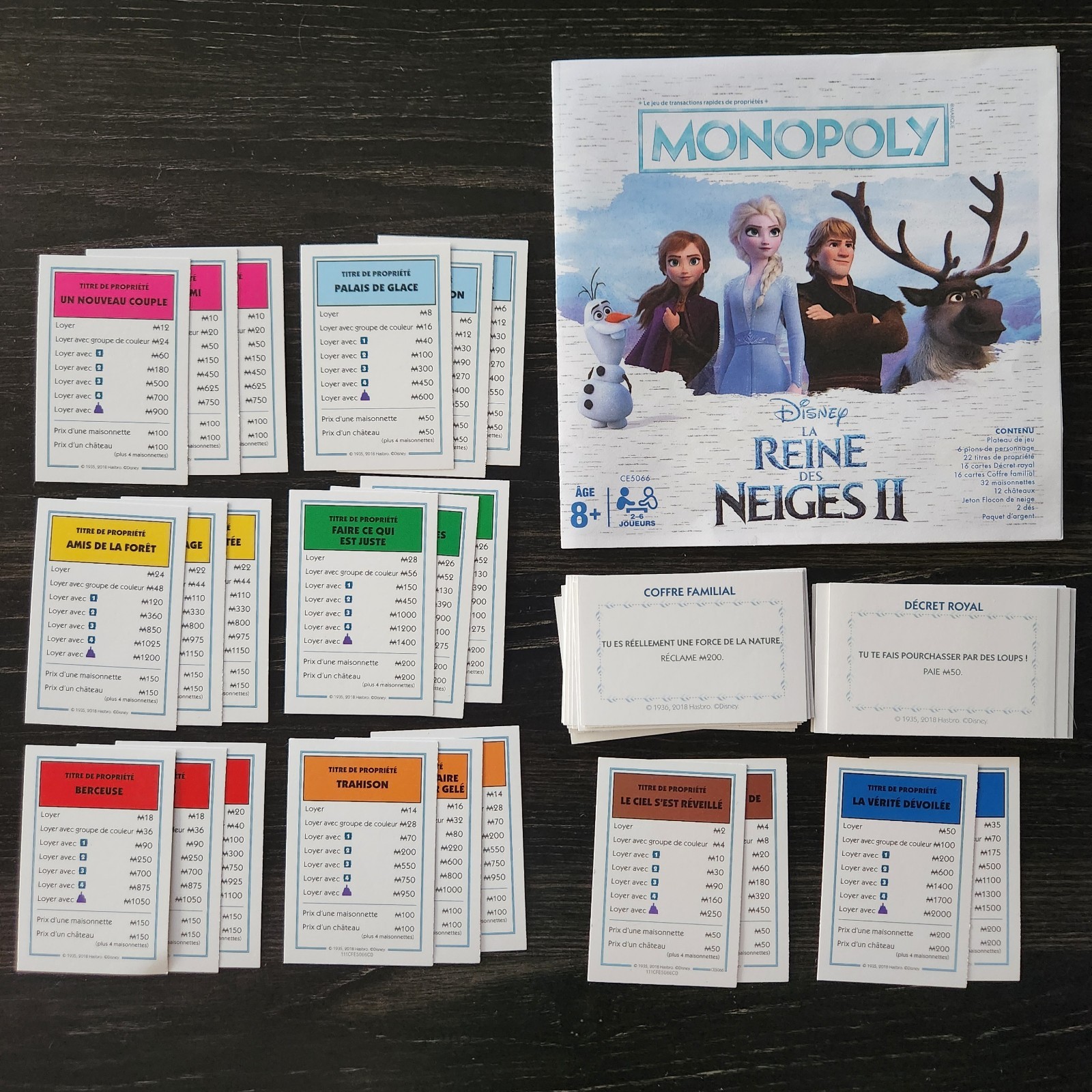 Monopoly Disney Frozen Board Game Bilingual Edition with Elsa Olaf Anna Kristoff