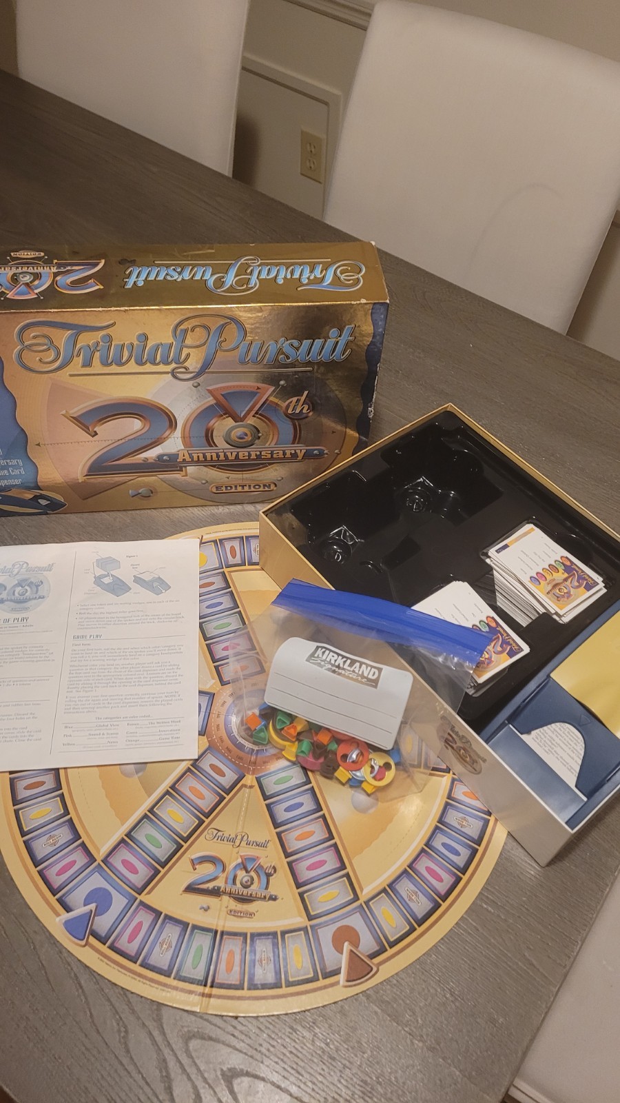 Vintage Trivial Pursuit 20th Anniversary Edition Hasbro Board Game 2002 Complete