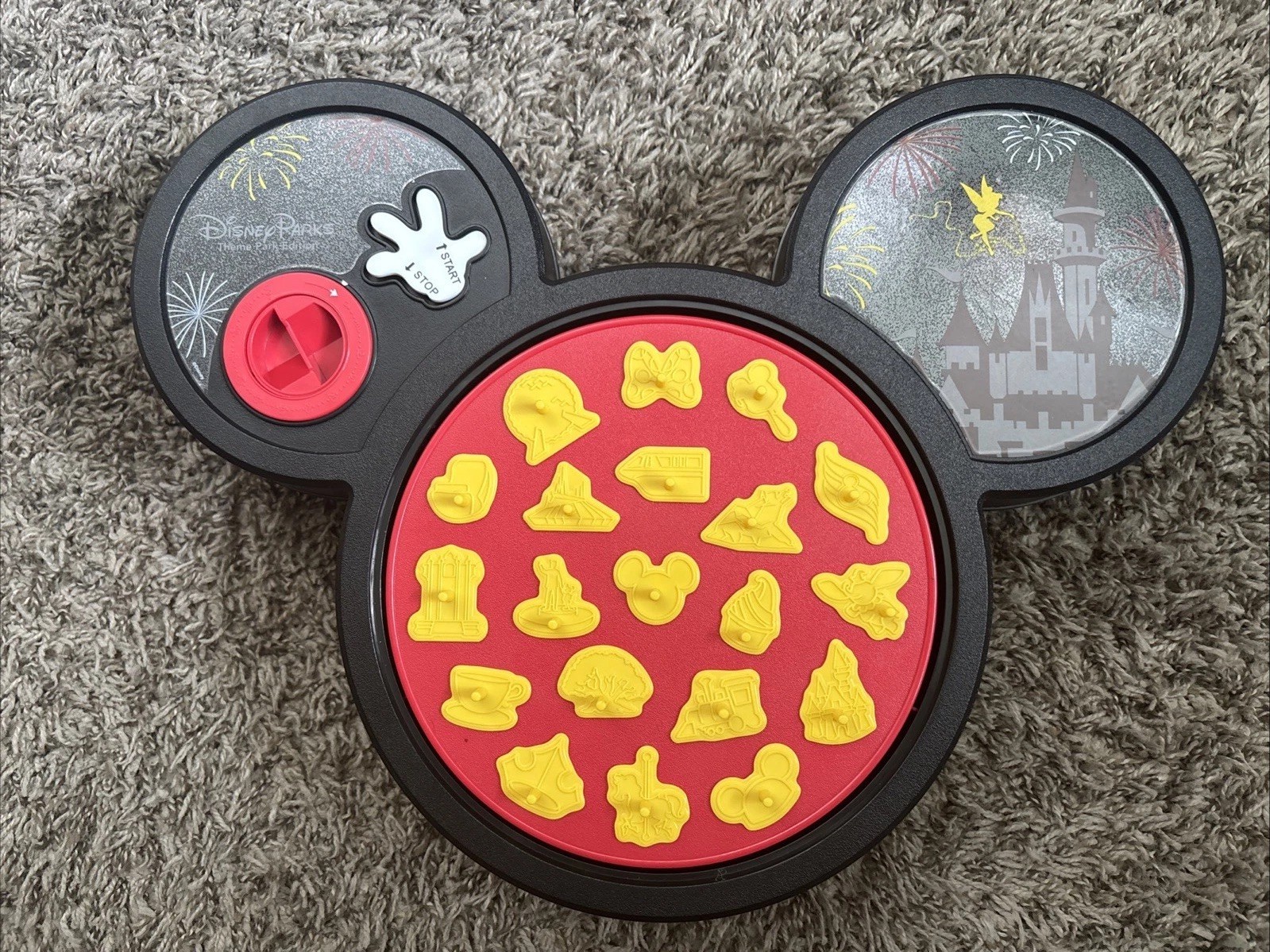 Walt Disney Perfection Board Game Theme Park Edition Complete 2019