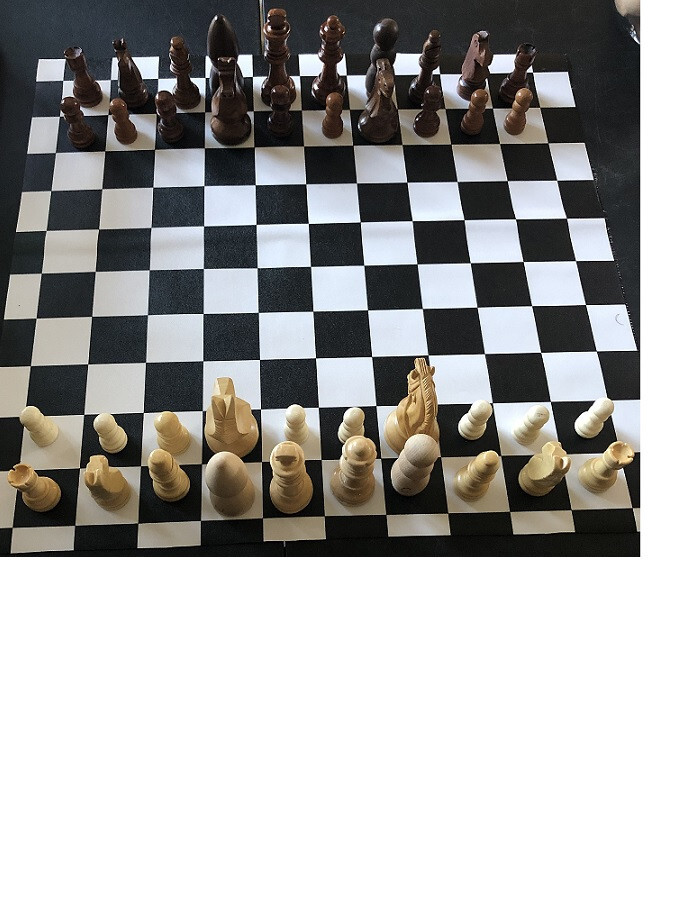 10×10 NextGen Warlord Chess With Real Battle The Way It Should Be.