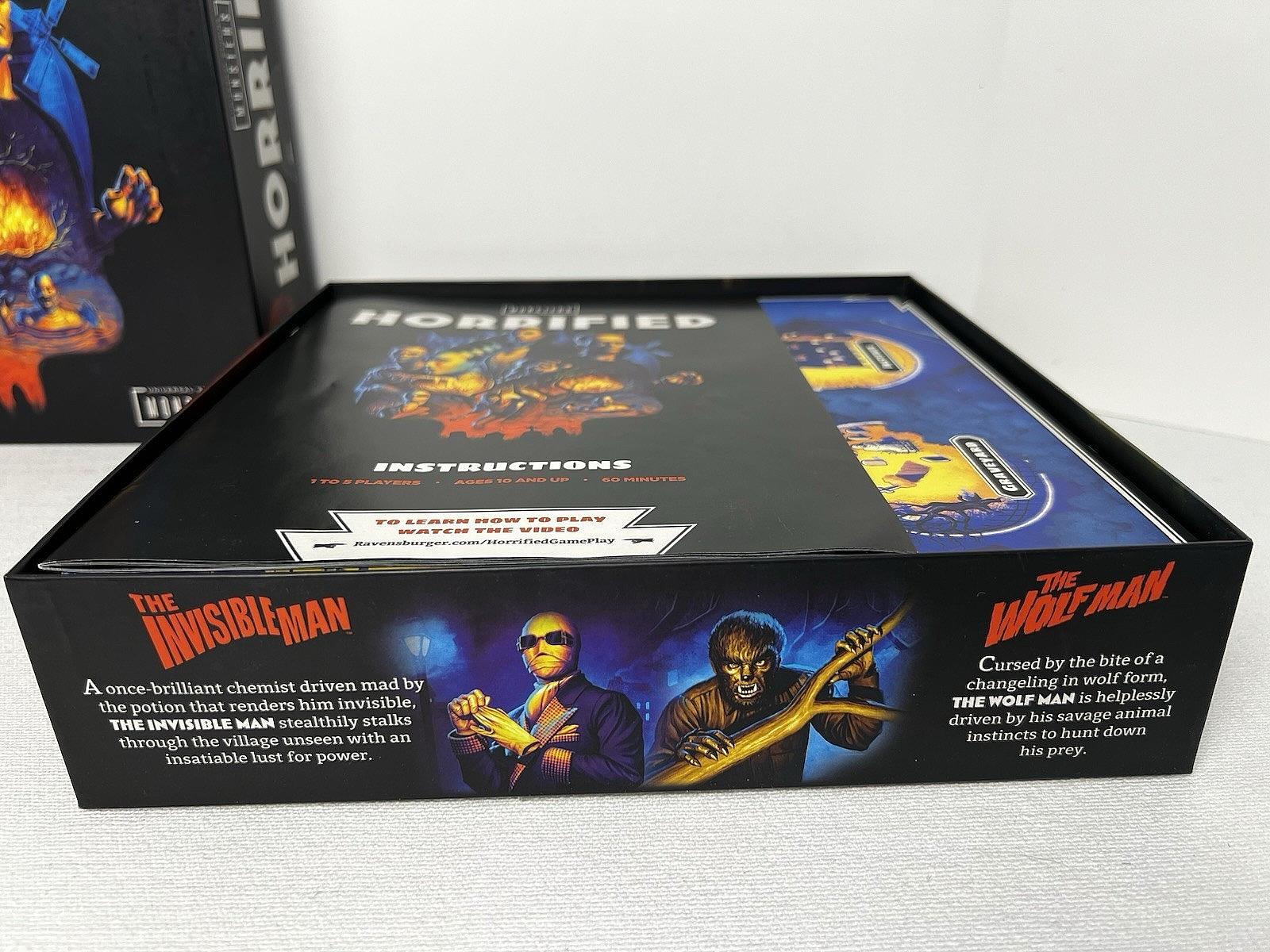 HORRIFIED: Universal Studios Monsters, co-op game, 2019 Ravensburger, COMPLETE