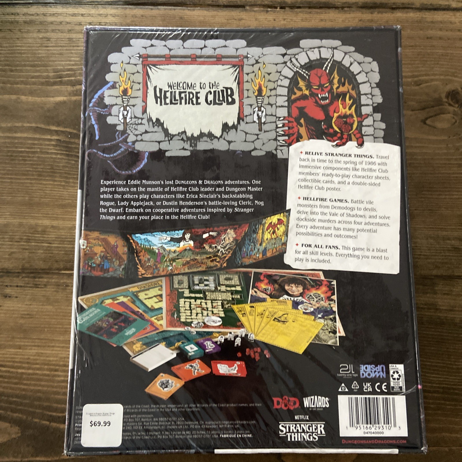 Dungeons & Dragons Stranger Things: Welcome to the Hellfire Club Adventure Game