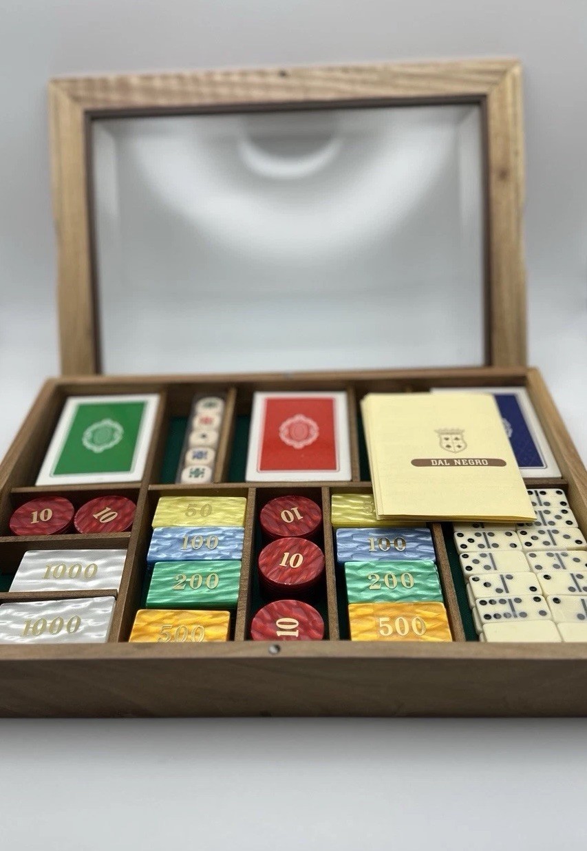 Vintage Dal Negro Italian luxury Gaming Set|Walnut Wood Case | Unopened Decks