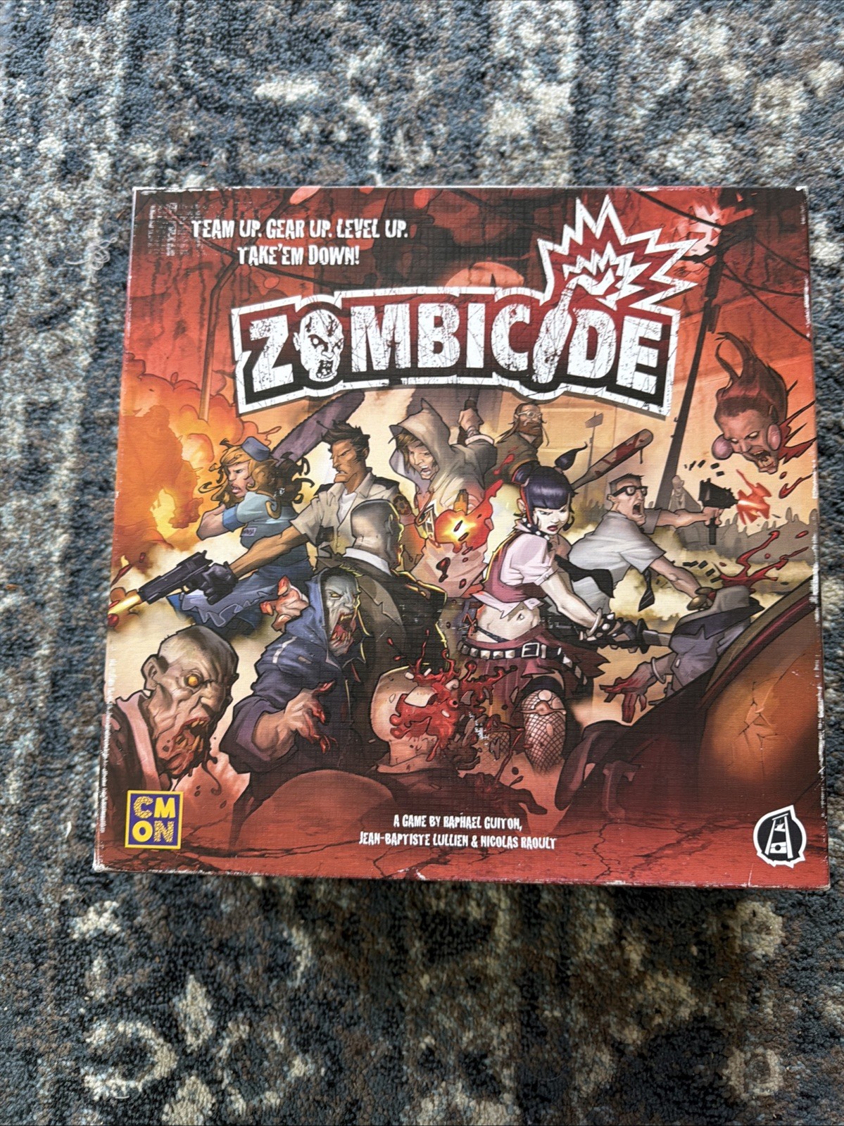 Zombicide 1st Edition Board Game by CMON/Guillotine Games (2014) Complete LN