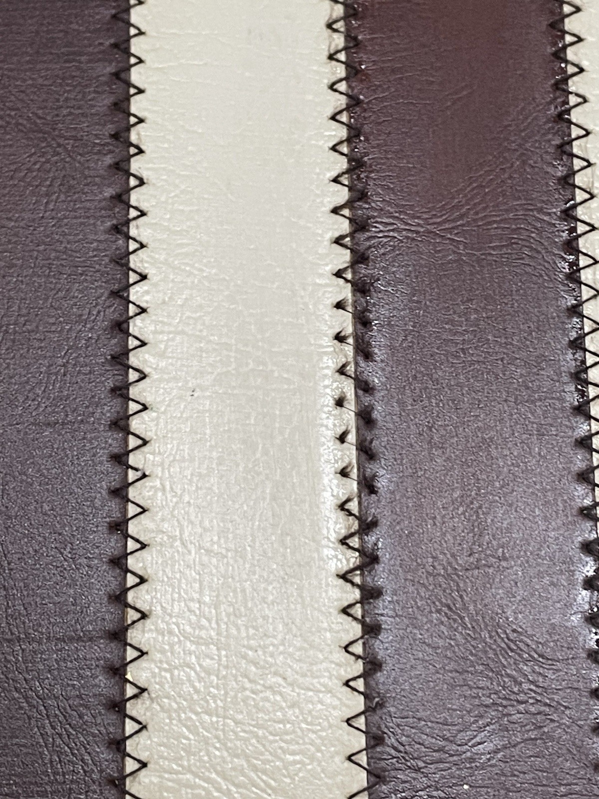 VTG 1970 Backgammon Game Set Faux Leather Brown Case 15×10 NOT Complete Travel