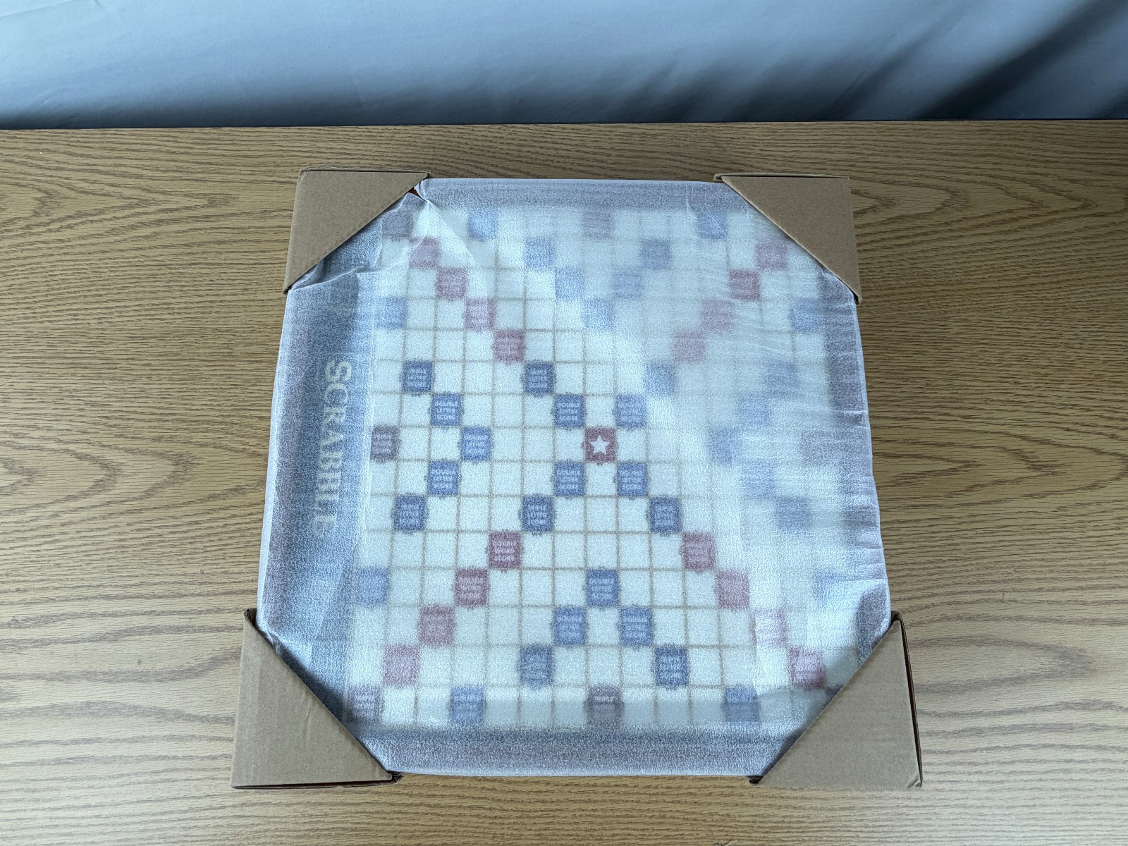 Scrabble Deluxe Classic Edition Wood Rotating Turntable Board Game Open Box