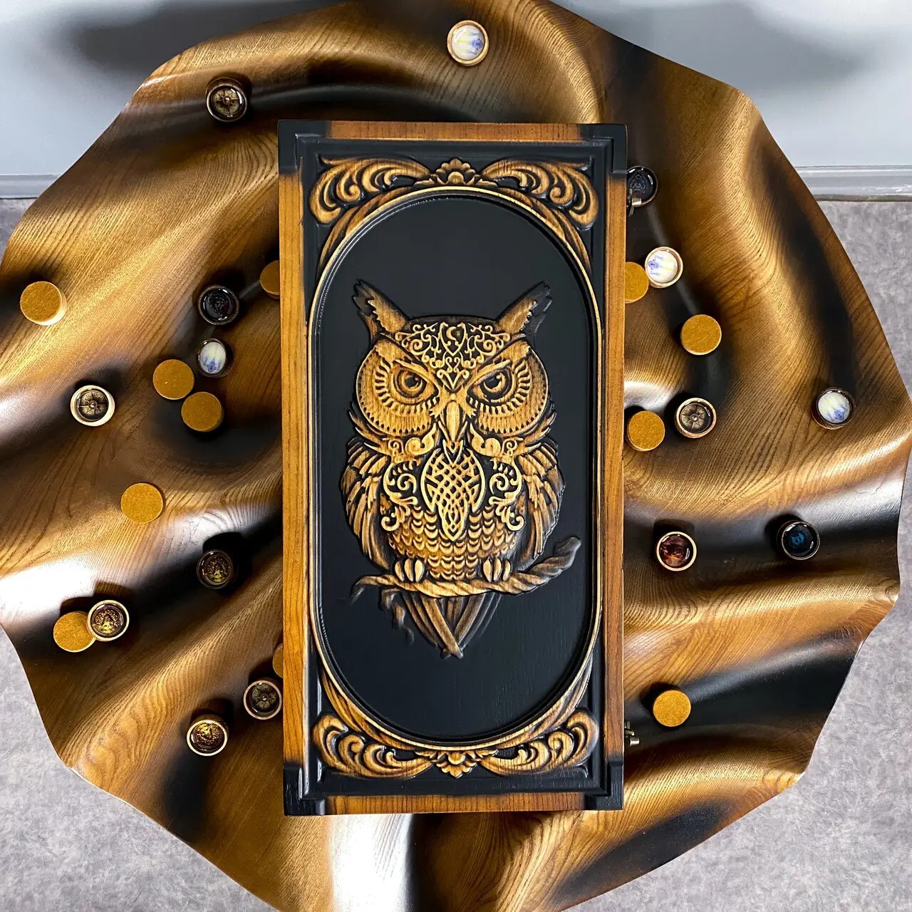 LUXURY Wooden BACKGAMMON Set Handcrafted Game New Board 48cm (19″), Carved, OWL