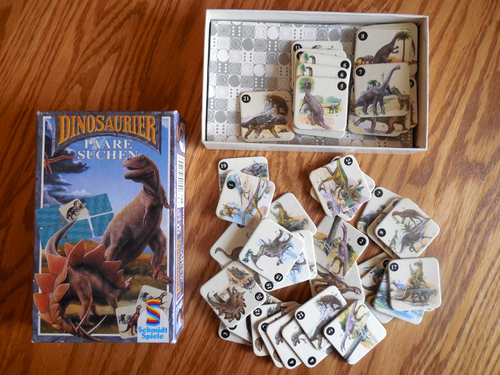 Schmidt Spiele “Dinosaurier” Paare Suchen Matching Game – 24 Pairs of Dinosaurs