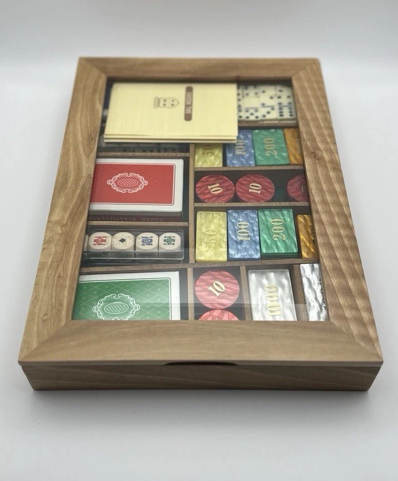 Vintage Dal Negro Italian luxury Gaming Set|Walnut Wood Case | Unopened Decks