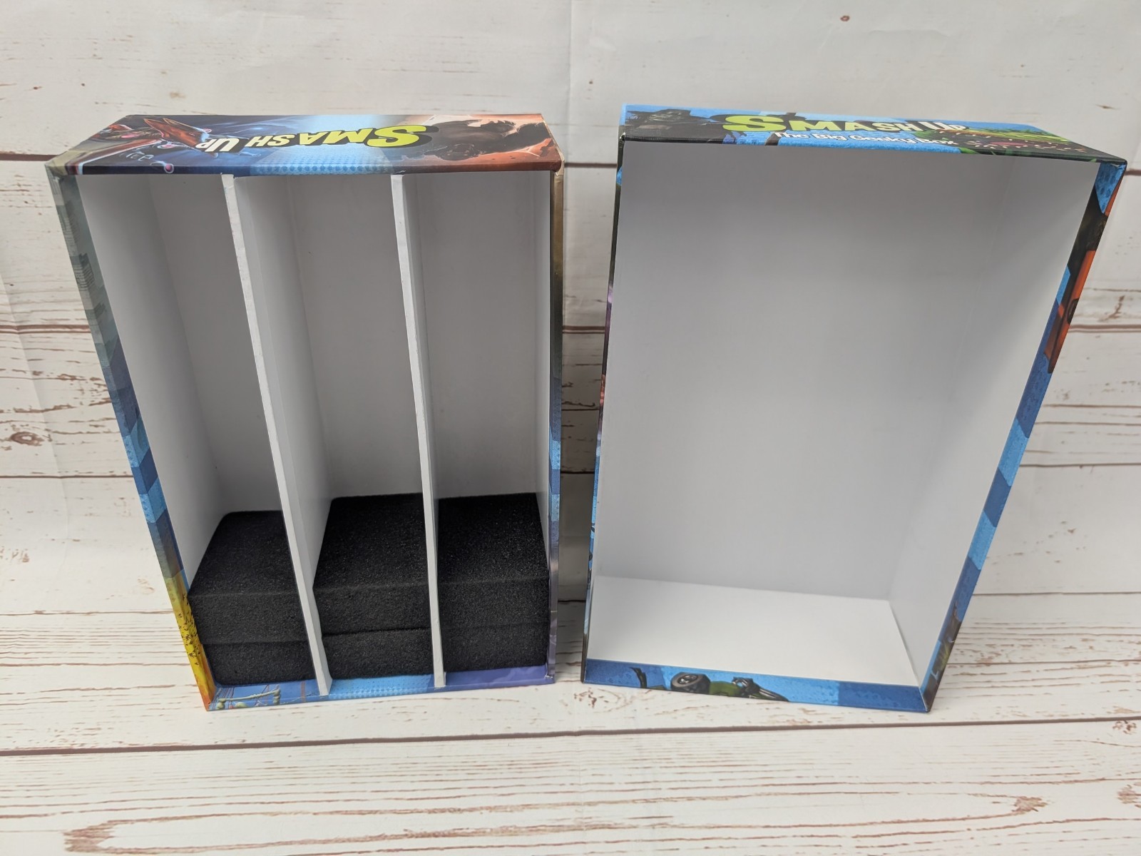 Smash Up Board Game Card Game Original Base Set & Big Geeky Box AEG *1 Bent Card