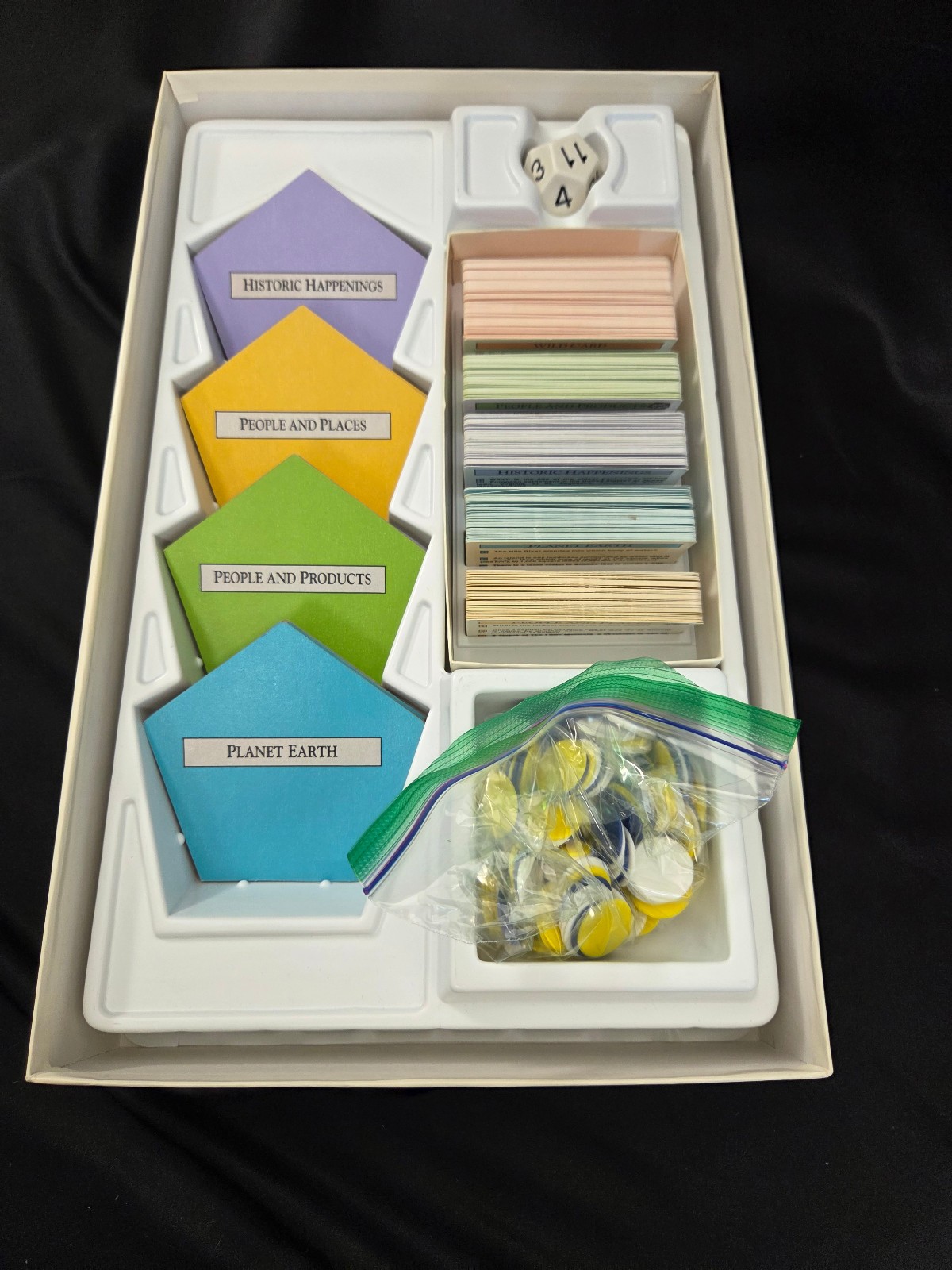 Complete National Geographic Global Pursuit Geography Board Game 1987 USA