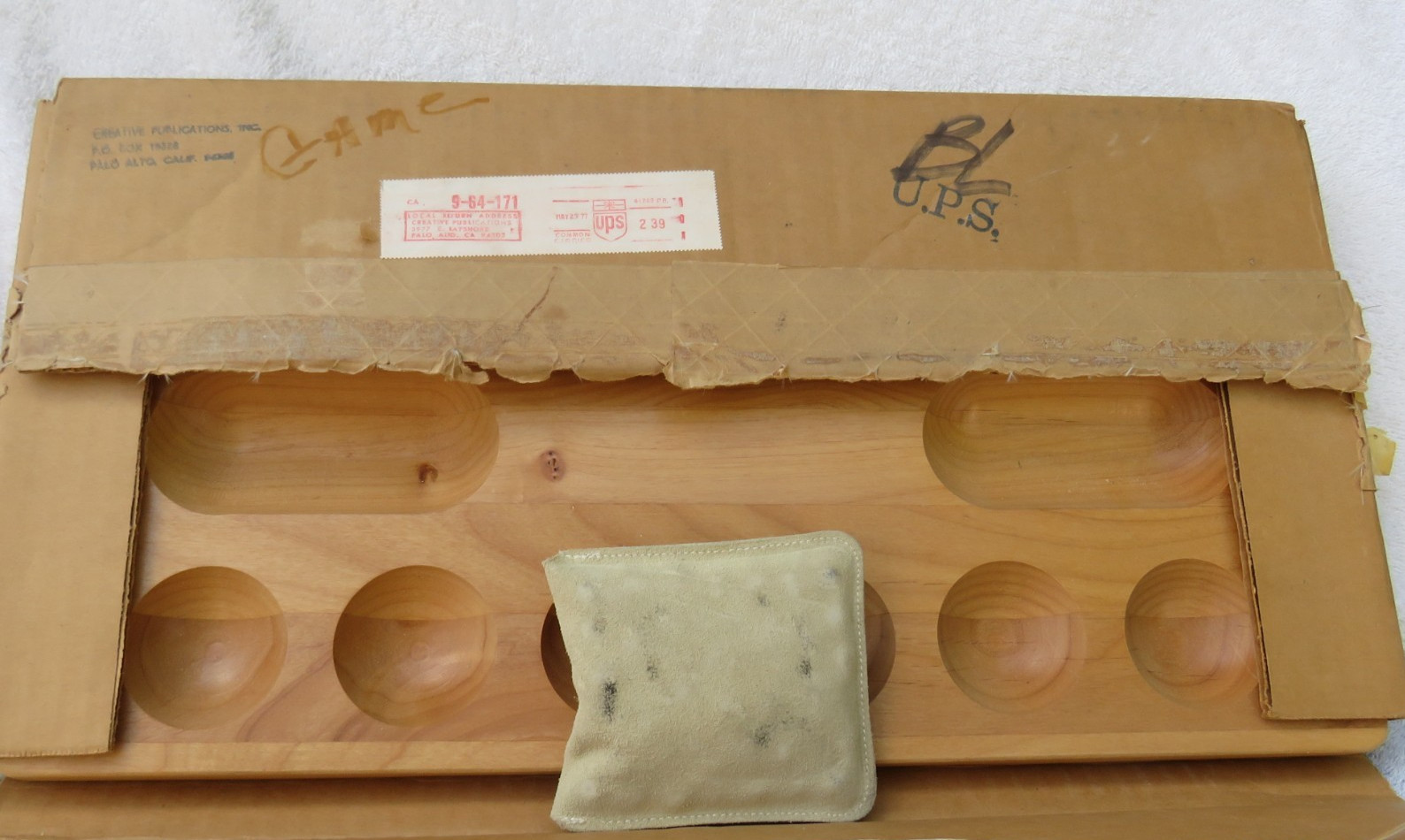 1977 Vintage Mancala 18+” by 8.5″ In Original Box Solid Wood