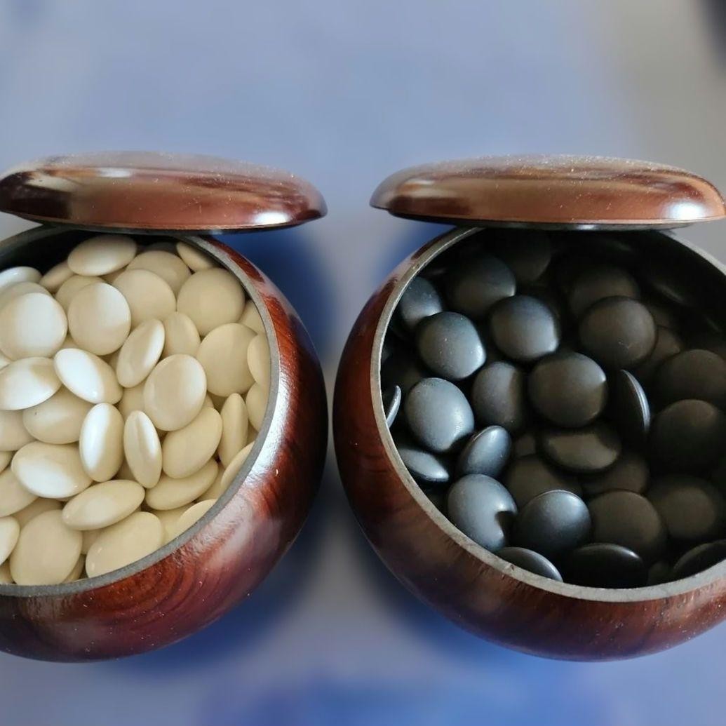 Japanese Go Stones White 181 Black 182 & Go Bowls for IGO Game Vintage Japan