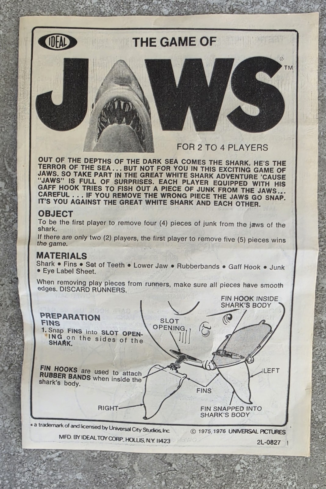 Vtg 1975 Ideal Universal Pictures Game of Jaws Shark Game 95% Complete FREEUSHIP