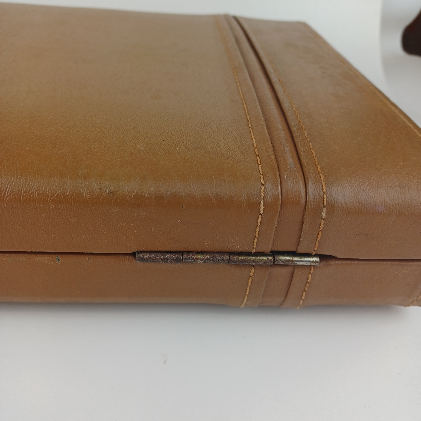 VTG Aries Travel Backgammon Set Brown Tan Orange Brass Score Slider 20″ x 15.5″