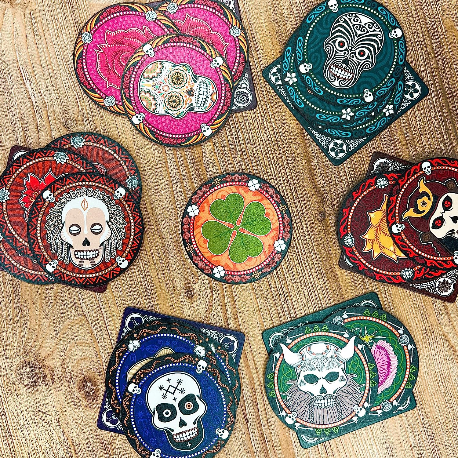 Asmodee Skull Party Game – Bluffing and Strategy Game, Family Fun for Kids & Adu