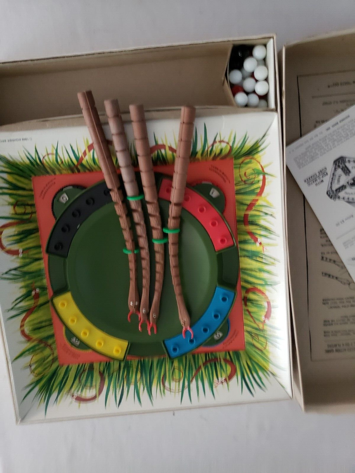 Snakes in the Grass game 1969 by Kohner COMPLETE NO 683