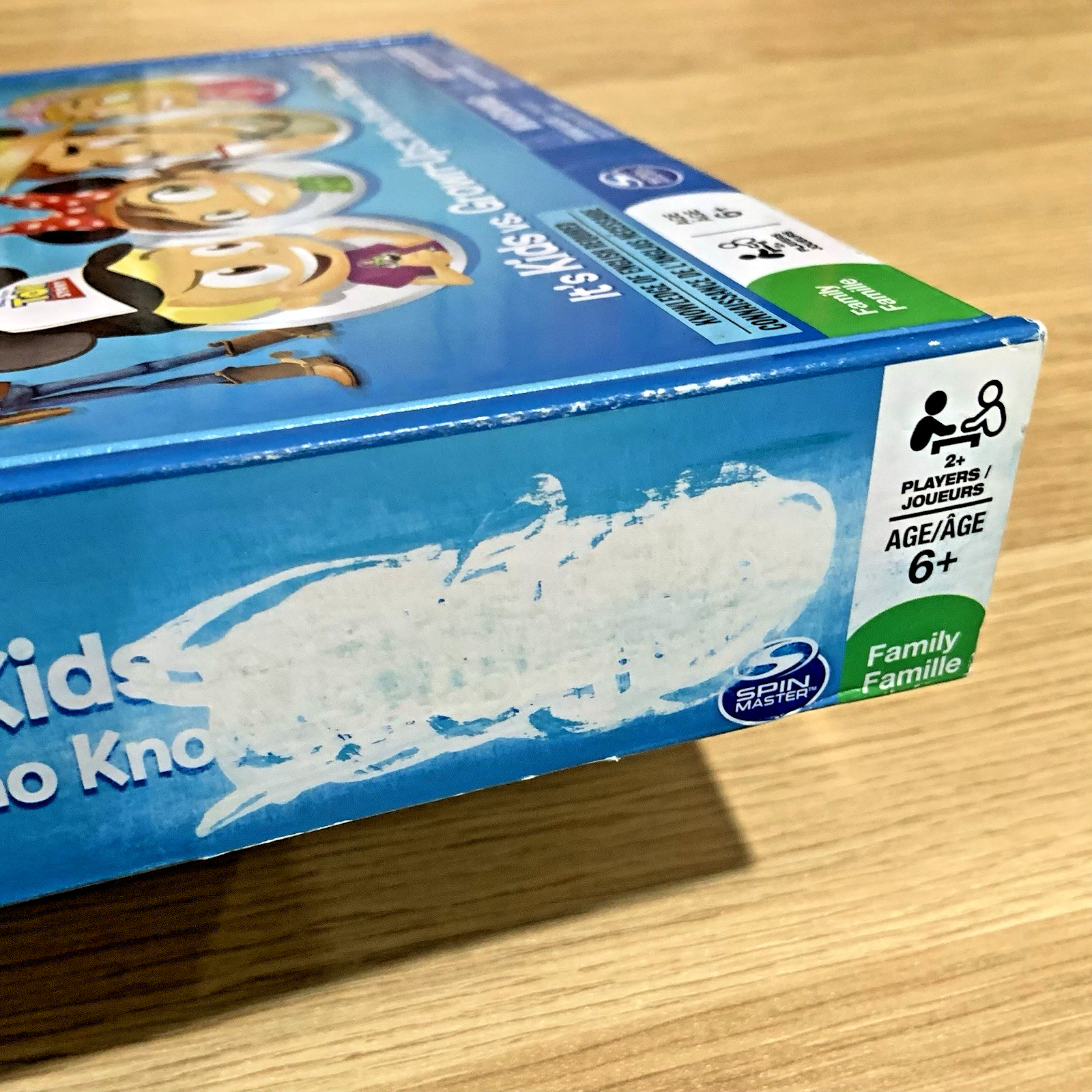 Disney Beat the Parents Board Game – Family Trivia – Kids vs Adults – Complete