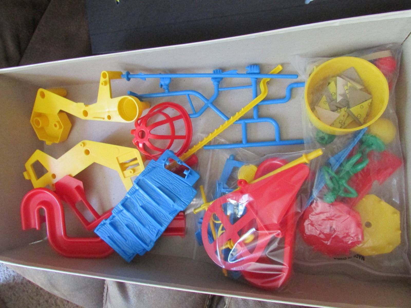Vintage 1986 – Mouse Trap Board Game by Milton Bradley 1980’s