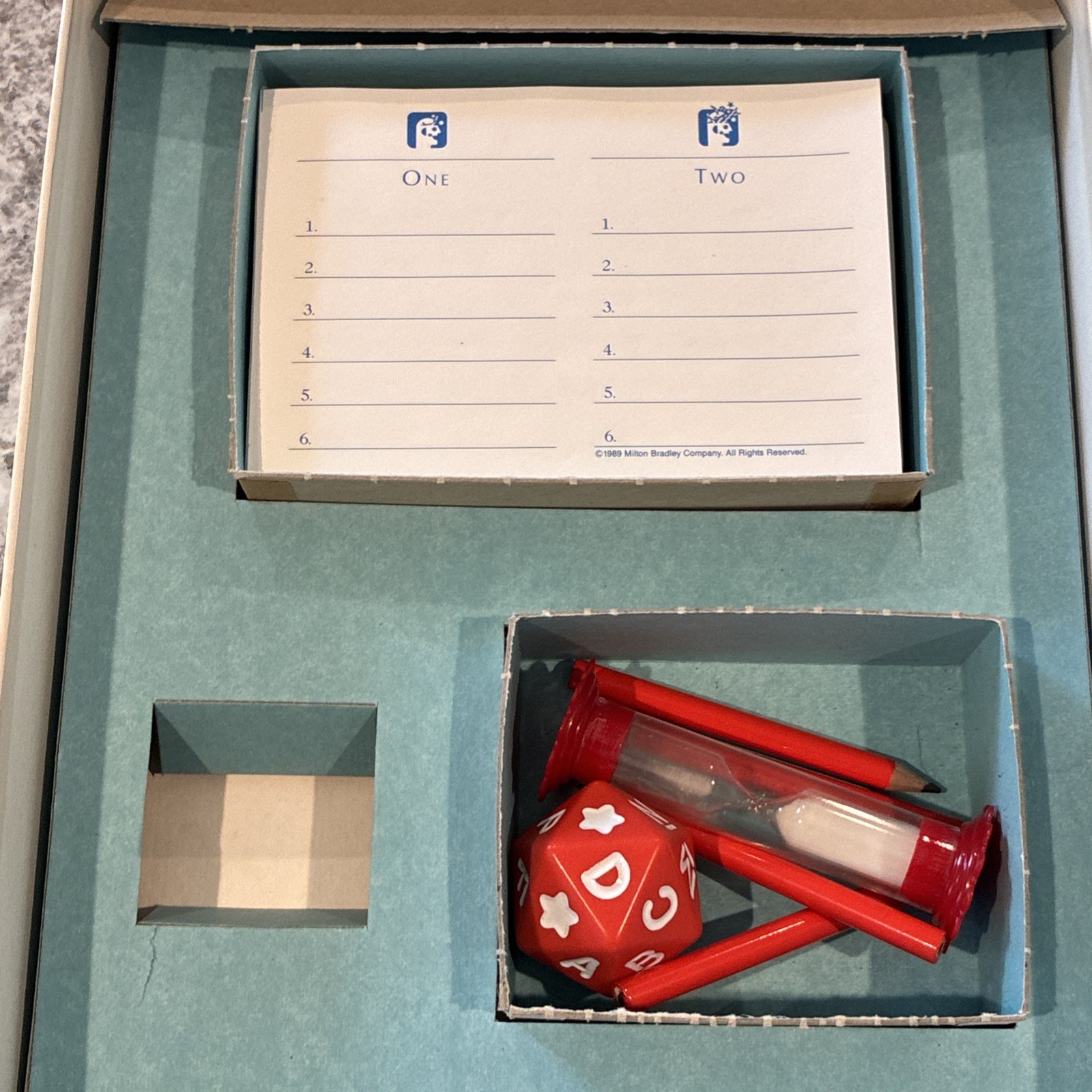 Scattergories Junior Milton Bradley 1989 Words Party Kids Family 100% Complete