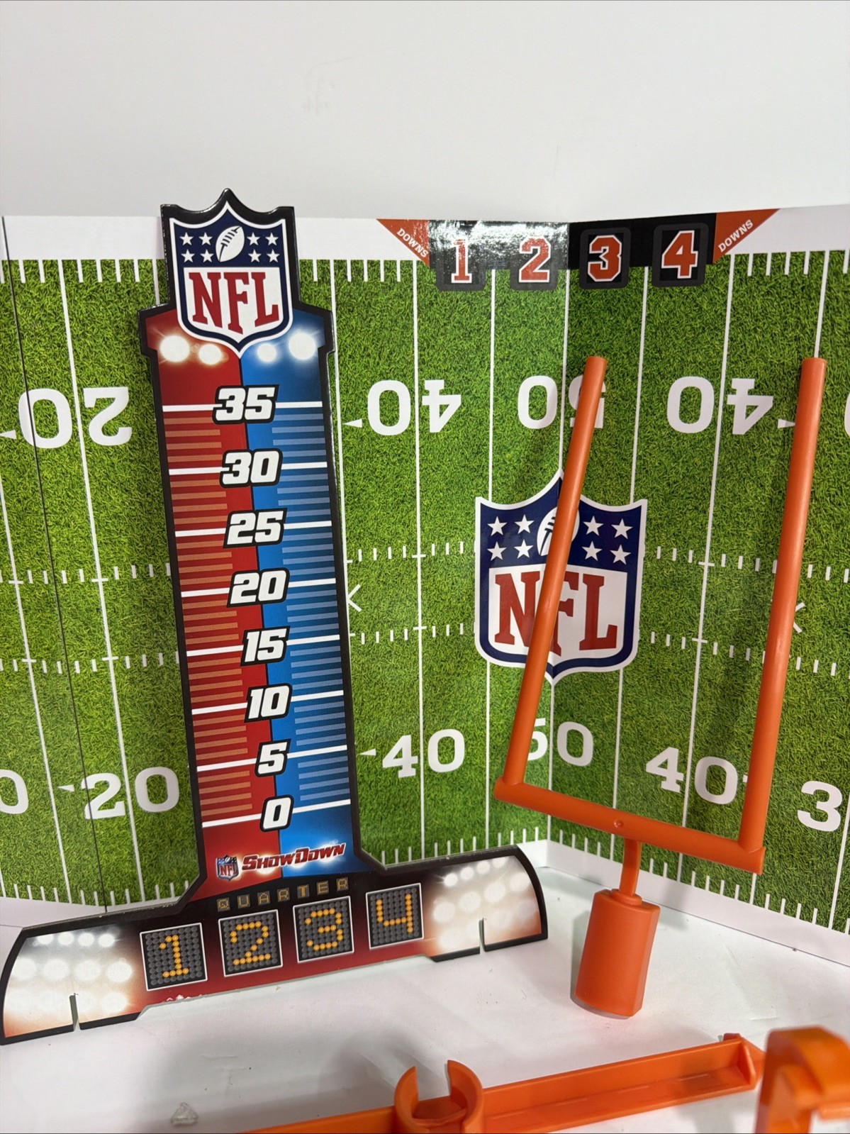 NFL Showdown Board Game Buffalo Games Football 32 Teams Pass Run Blitz Complete