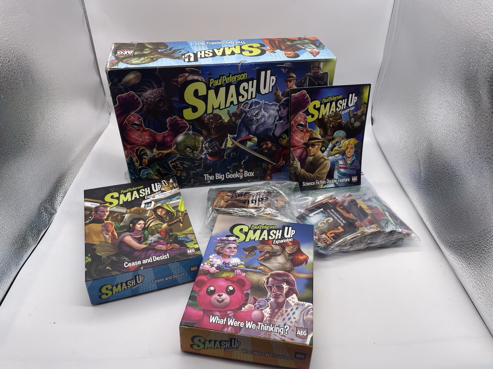 Smash Up The Big Geeky Box, Includes Core Set & 4 Expansions