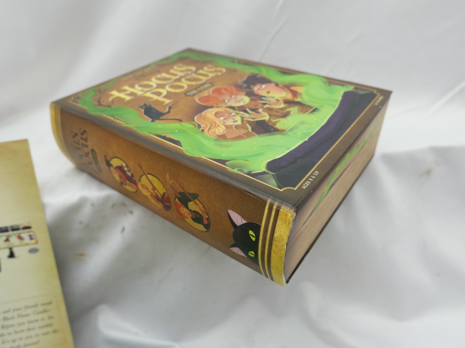Ravensburger Disney “Hocus Pocus”: the Game, 2-6 Players, Ages 8+ -Complete!
