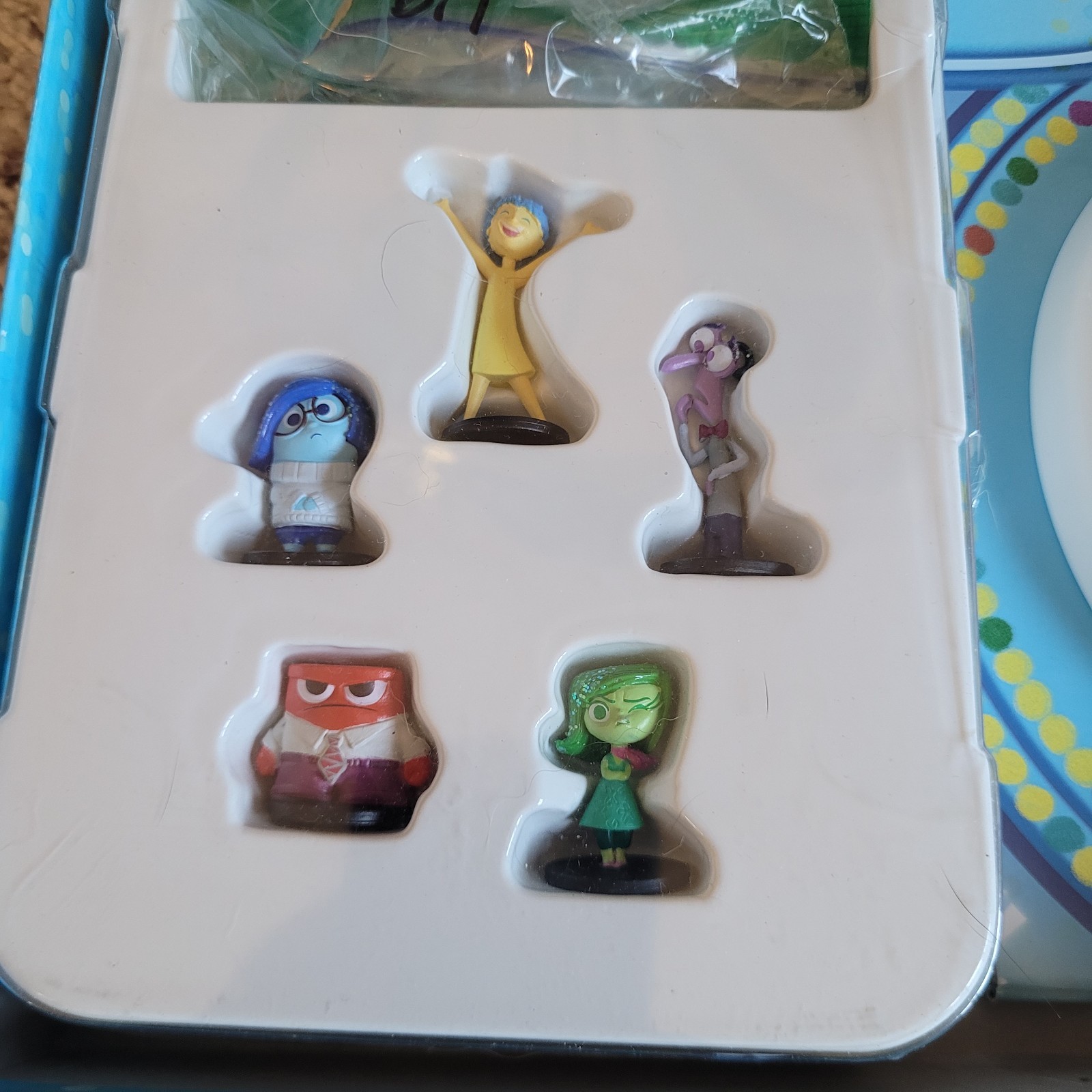 Disney Pixar The Game Of Life Inside Out Edition Board Game 99% Complete READ
