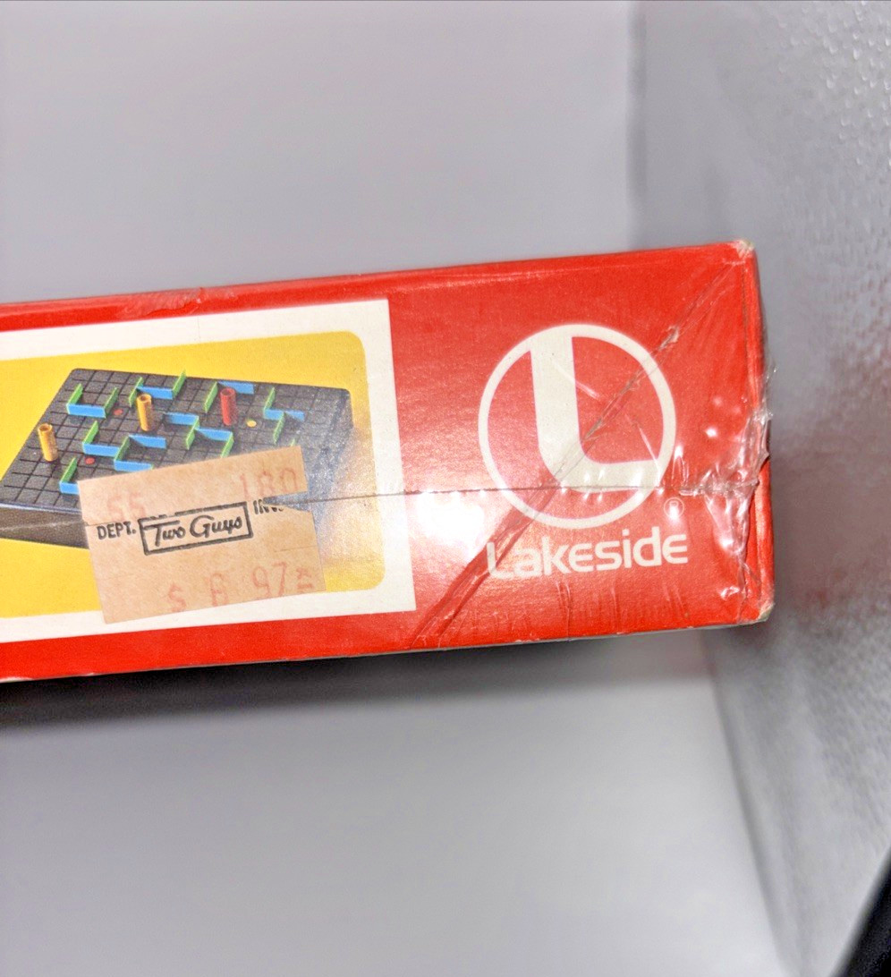 VINTAGE New Old Stock 1979 Lakeside Blockade #8388 Strategy Game 8 To Adult NOS