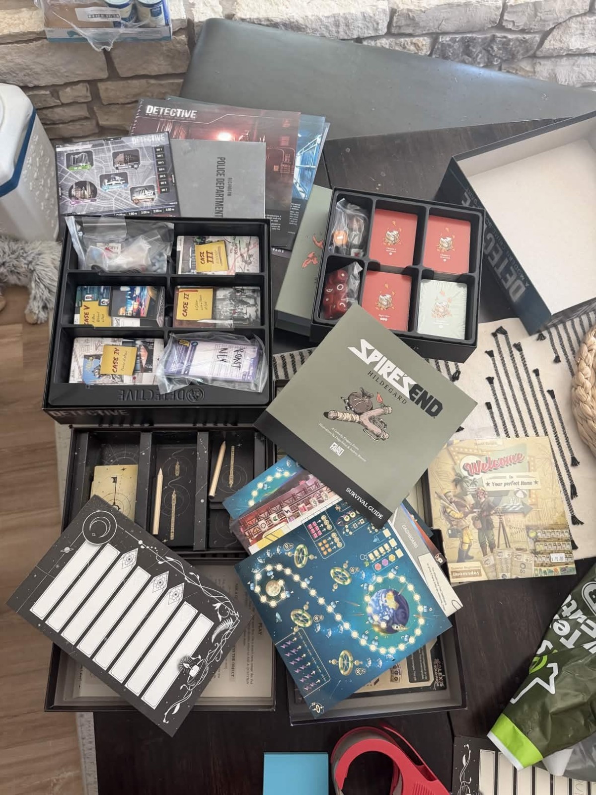 Board Game Lot 6 – READ DESC – Spire’s End Hildegard, Welcome to the moon, more