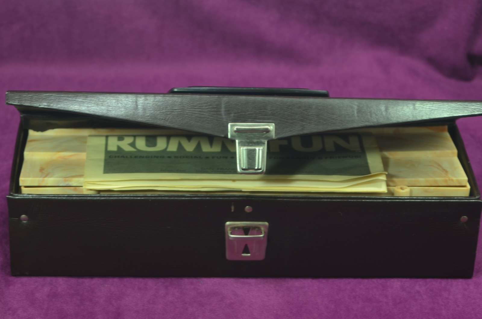 RARE RUMMIFUN Vintage Family Game by Dan Frank & Co in Carrying Case