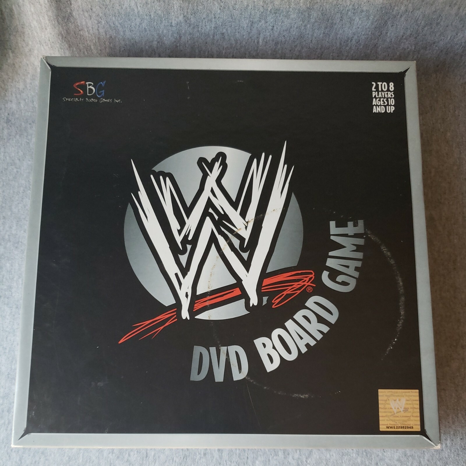 World Wrestling Entertainment DVD Board Game Smack Down Raw 2005