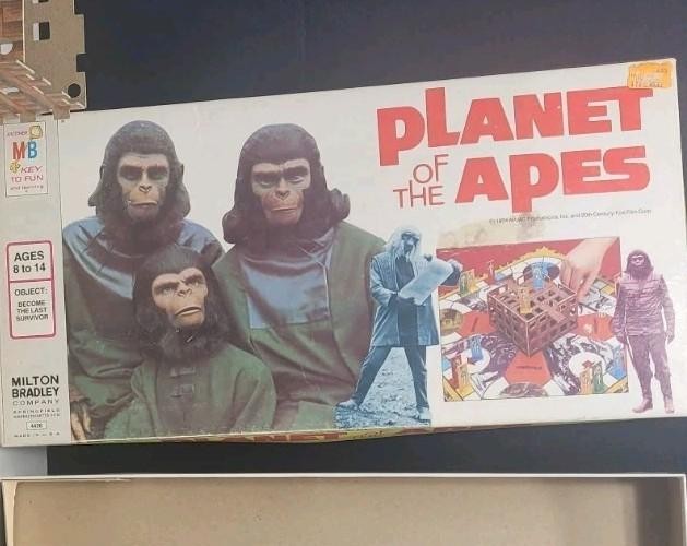 Vtg 1974 Planet of the Apes Board Game #4426 Milton Bradley Used NEAR COMPLETE!